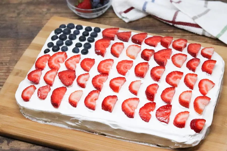 American Flag Cake With Fruit - Simply Low Cal