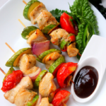 broiled chicken kabobs pin