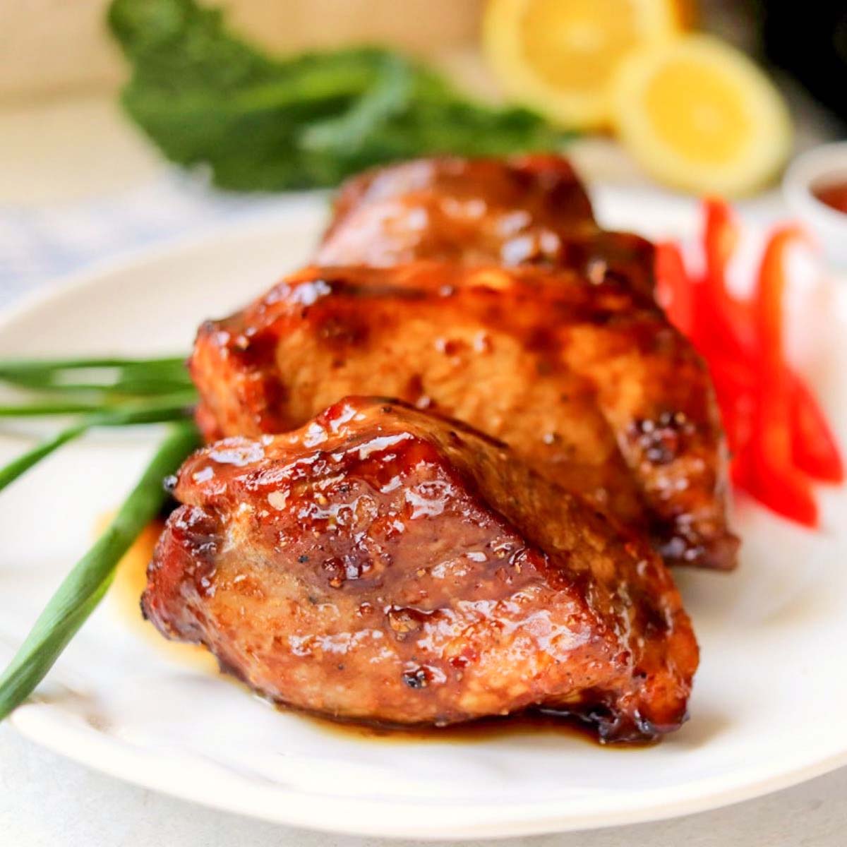 air fryer pork chops thumbnail picture.
