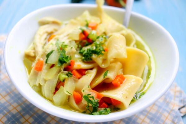 Low Calorie Chicken Noodle Soup - Simply Low Cal