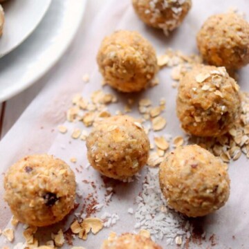 oatmeal bites on parchment paper.
