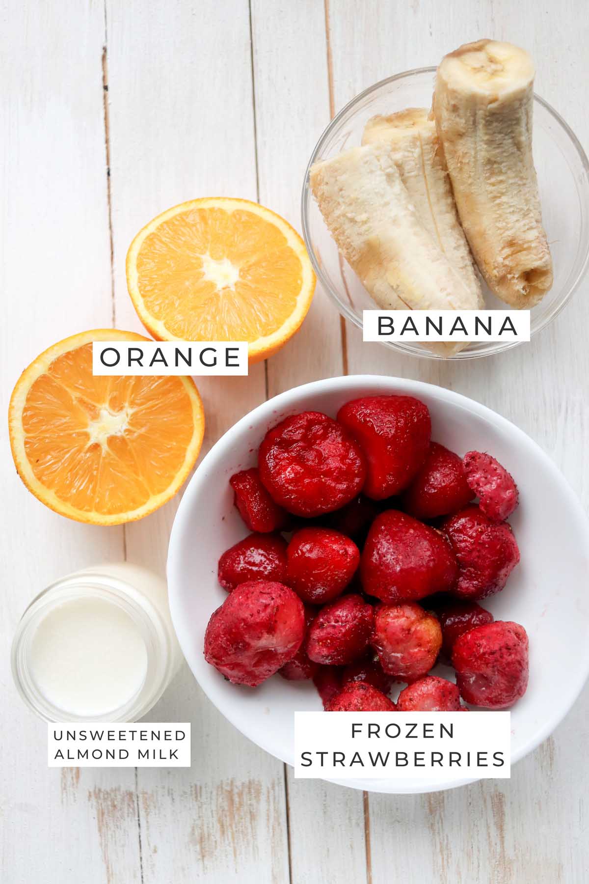 Labeled ingredients for the fruit smoothie.