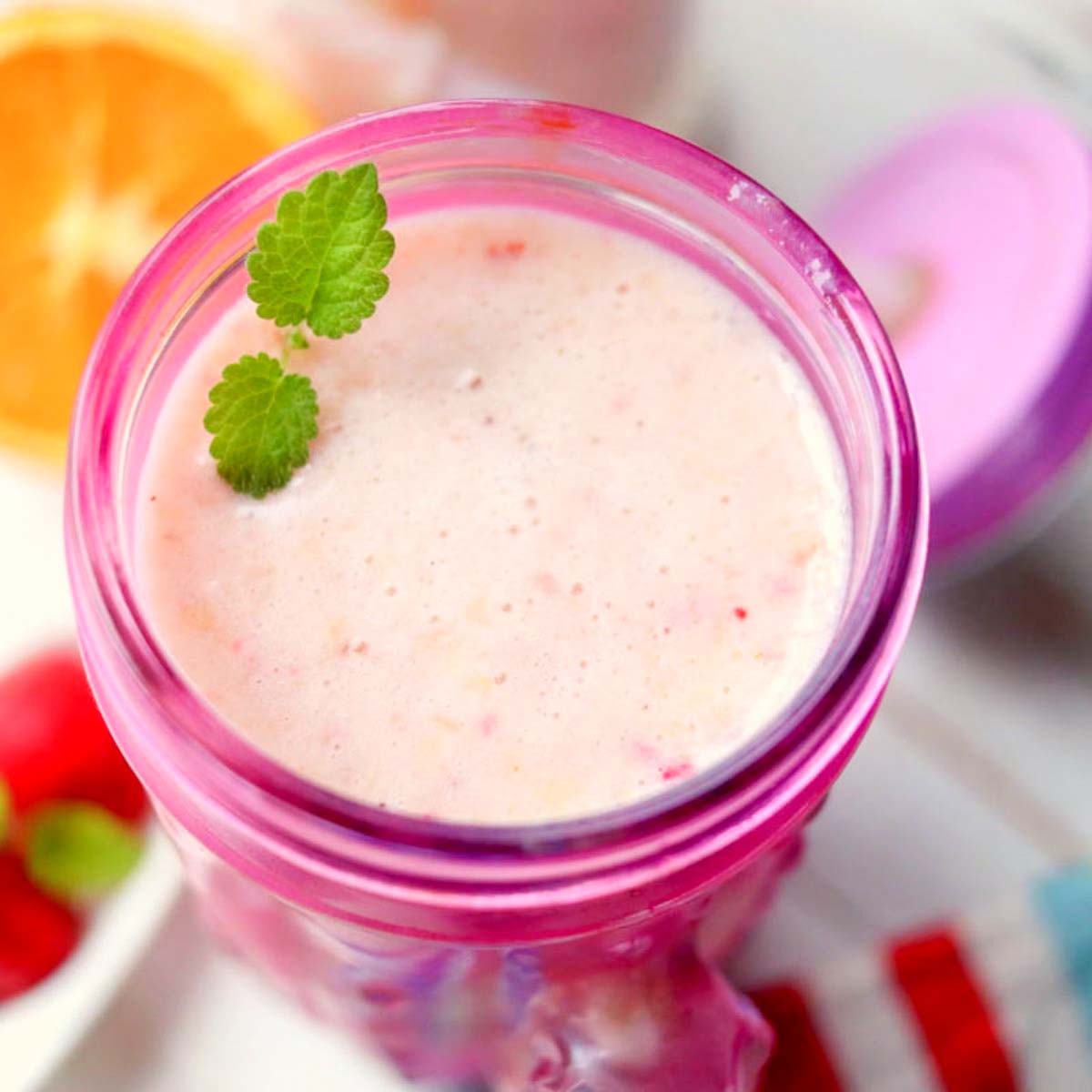 real fruit smoothie thumbnail picture.