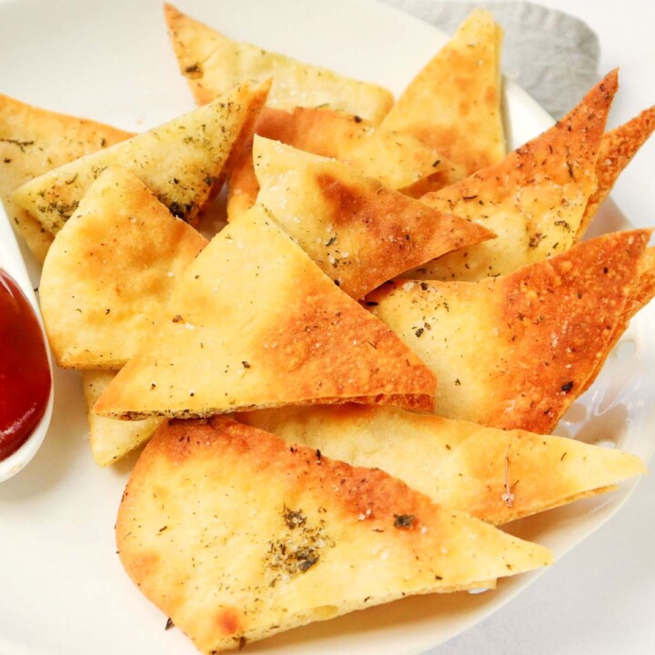 air fryer pita chips thumbnail picture.