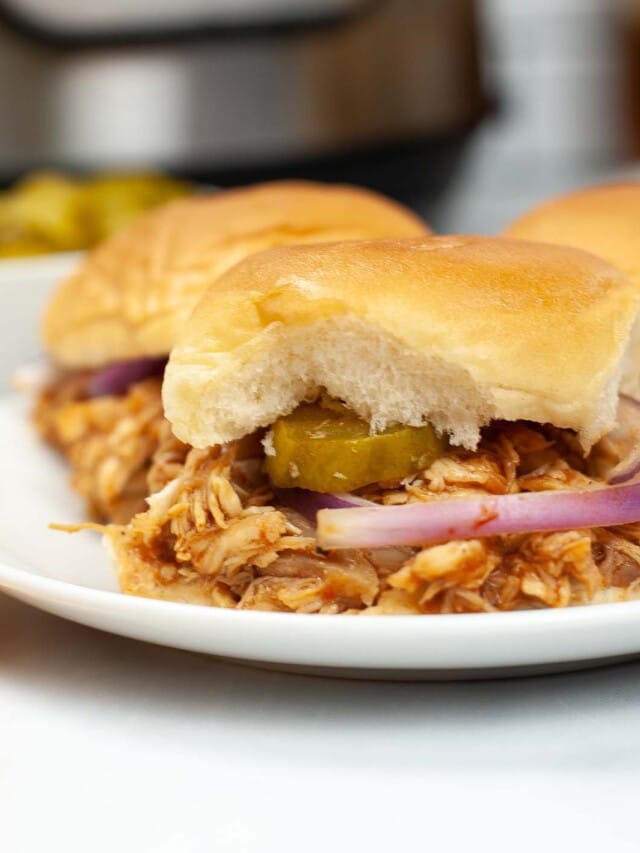 Tangy Instant Pot Low-Calorie BBQ Chicken Sliders: A Family Favorite!