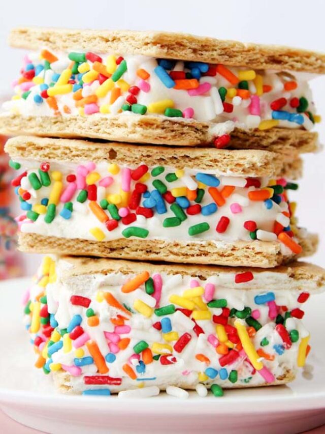 Graham Cracker And Whipped Cream Sandwiches Story Simply Low Cal