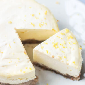 Thumbnail of keto low carb cheesecake.