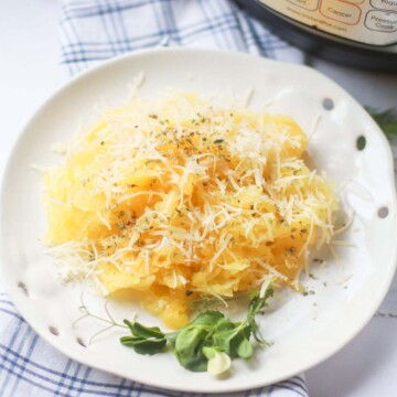 Thumbnail of Instant Pot garlic parmesan spaghetti squash.