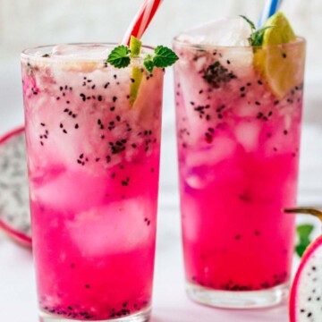 Thumbnail of dragon fruit mocktails.