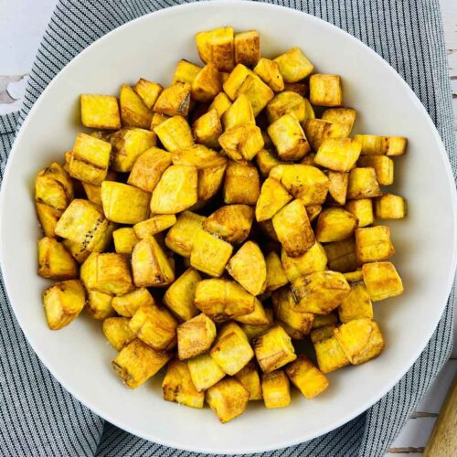 plantain croutons thumbnail picture.