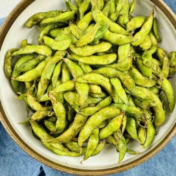 cooked air fryer edamame in a bowl.