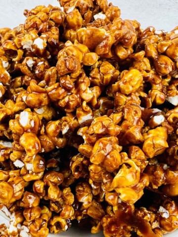 Thumbnail of caramel popcorn without corn syrup.