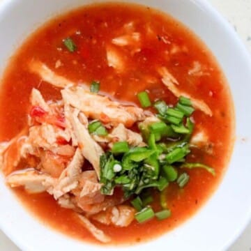 Thumbnail of slow cooker chicken tinga.