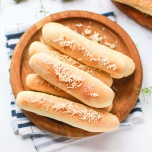 Thumbnail of whole wheat breadsticks.