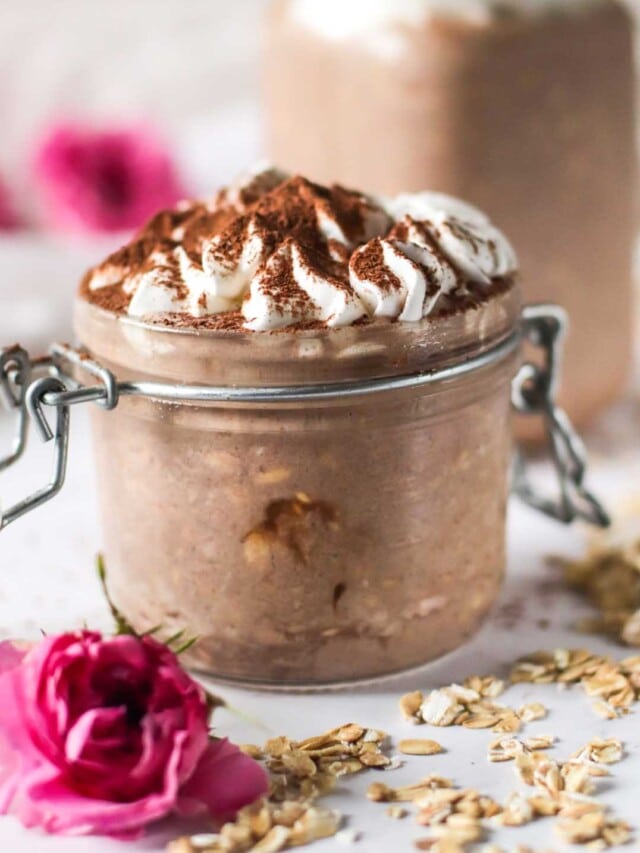 Tiramisu Overnight Oats: Breakfast with a Twist!