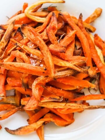 Thumbnail of air fryer frozen sweet potato fries.