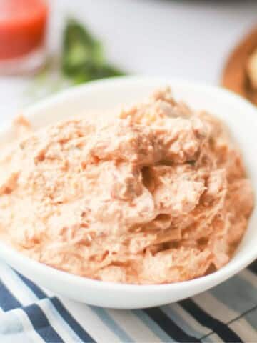 Thumbnail of low calorie buffalo chicken dip.