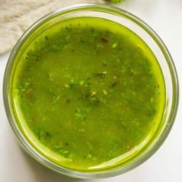 Thumbnail of low calorie chimichurri sauce.