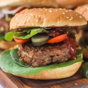 Thumbnail of low calorie turkey burgers.