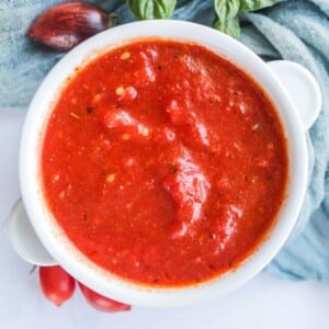 Thumbnail of low calorie pizza sauce.