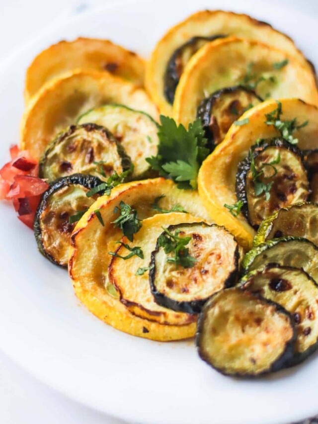 Low-Calorie Crispy Air Fryer  Squash & Zucchini: A Perfect Side Dish!