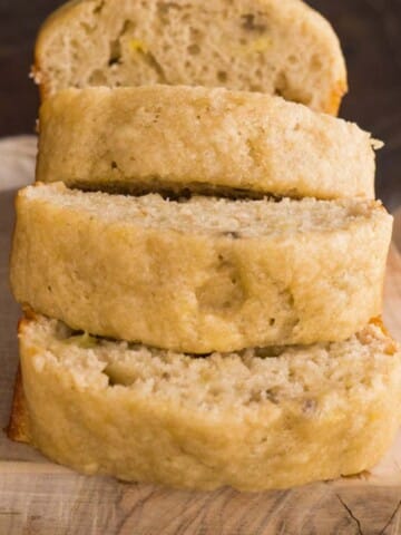 Thumbnail of low calorie banana bread.